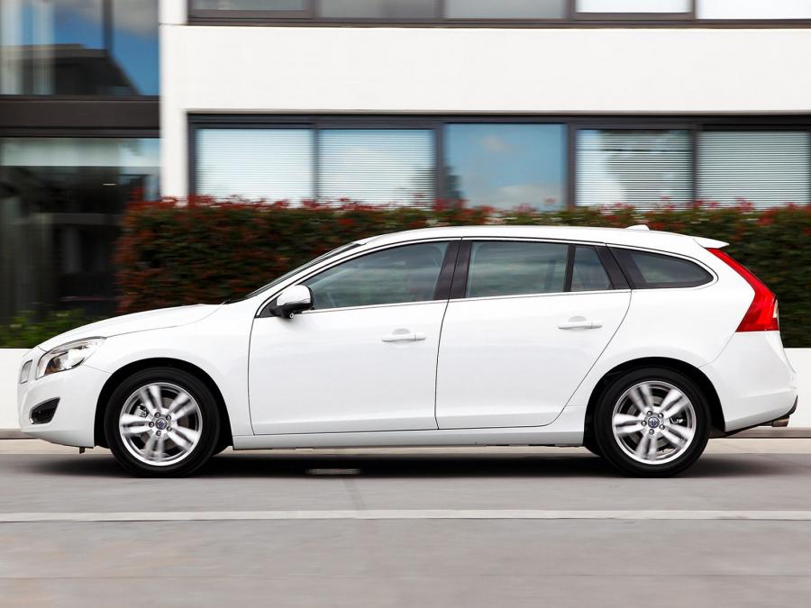  Volvo V60 T5 2011 года  (AU) (фото 13 из 14)